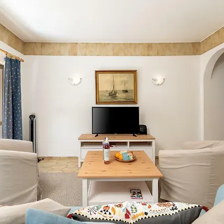 In Dona Ana Beach By Algarve Golden Properties