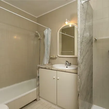 In Dona Ana Beach By Algarve Golden Properties Appartamento Lagos